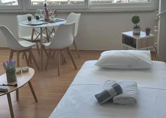 Daire Coastal Escape *